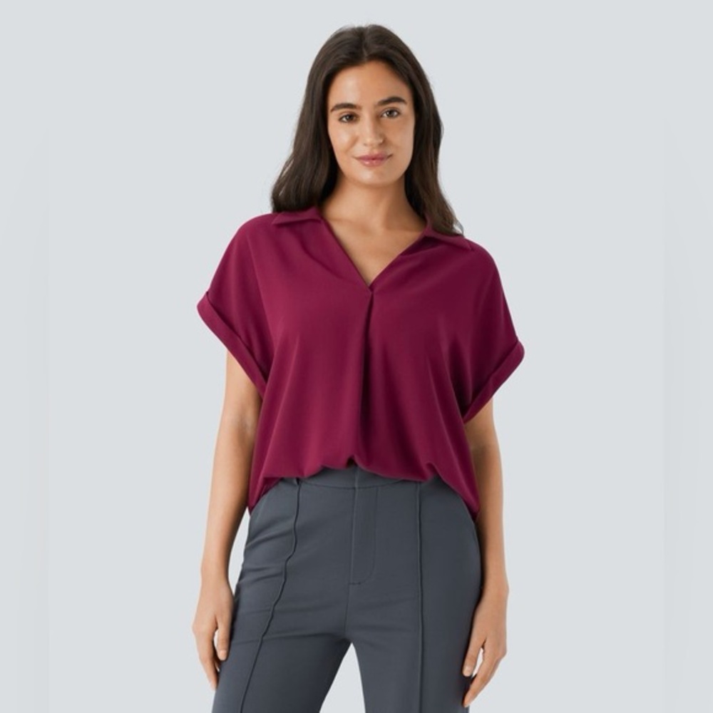 Halara V Neck Short Sleeve Curved Hem Work chic Shirt L CR4-12